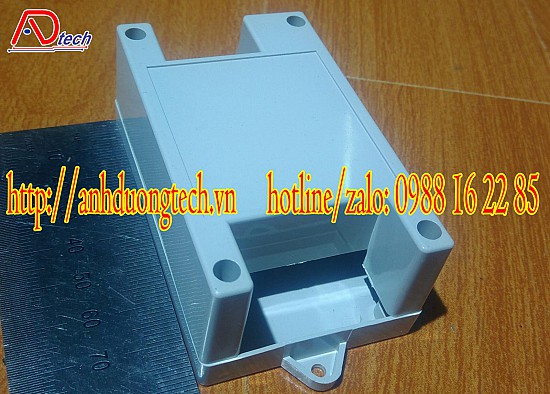 Mã SP: 2-07A - Hộp nhựa ABS có tai, kích thước: 82*50*32
